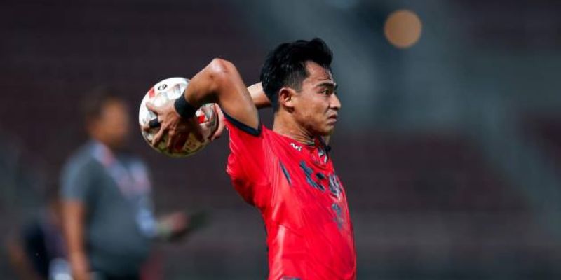 Giao diện đặt cược tại kèo ném biên KQBD dọc sân trên sân chơi